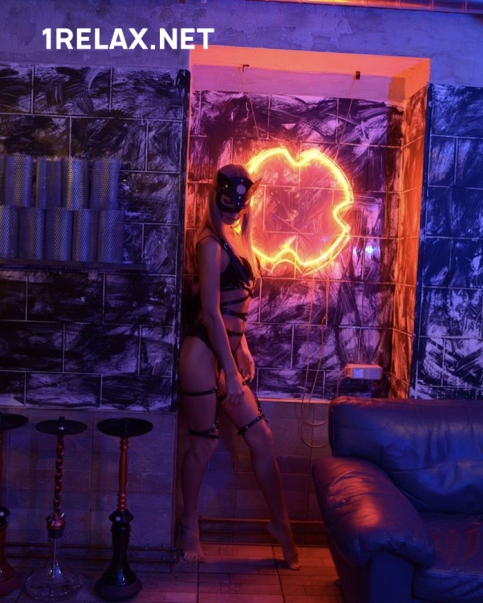 Девушка массажистка Милана, салон Relax-man “Henessy” фото №4